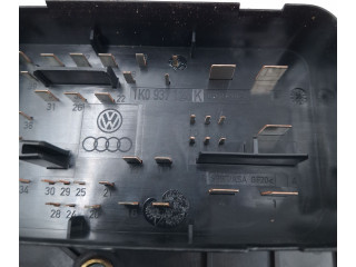 Блок предохранителей 1K0937124K, 014189861   Audi A3 S3 8P    