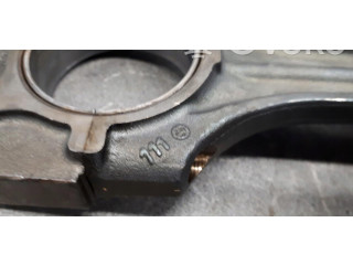 Píst Mercedes-Benz E W210