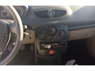 Блок управления климат-контролем Renault Clio III