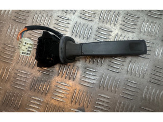 Ручка стеклоочистителей    Volvo V70