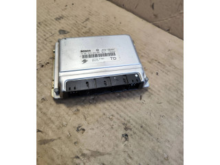 Řídící jednotka 237107F404, 0281010284   Nissan Terrano 2001
