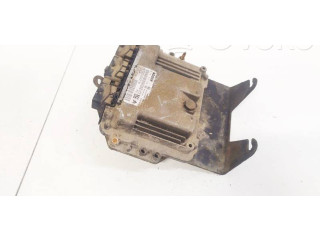 Řídící jednotka 9661813780, 0281012620   Citroen Berlingo 2007