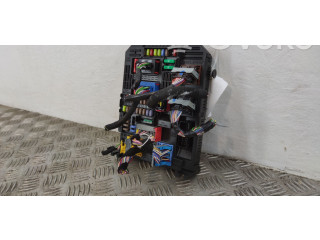 Блок предохранителей 9832881080 Peugeot 2008 II