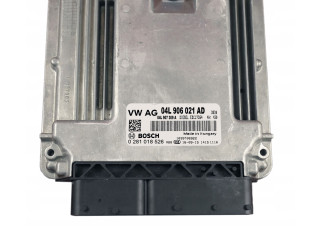 Блок управления двигателя 04L906021AD, 0281018526 Skoda Octavia Mk3 (5E)