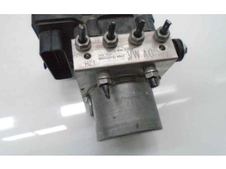 Блок управления АБС 6C0614517R Skoda Fabia Mk3 (NJ)