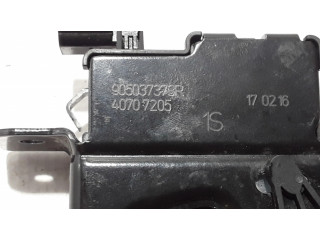 Zámek zadních dveří 905037373R Dacia Sandero 2014