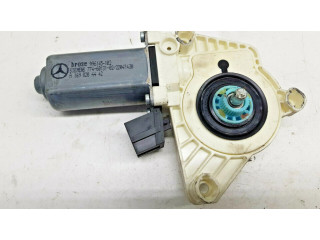 Передний двигатель механизма для подъема окон