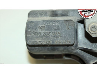 Моторчик стеклоочистителя 9151176    Volvo 960