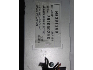 Дисплей       Mitsubishi Space Star