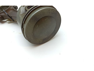  Поршень с шатуном  EAC1868, EBC1289  Jaguar XJS  