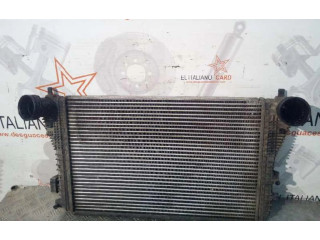 Интеркулер Volkswagen Golf Plus