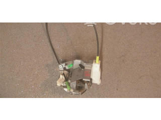 Zámek zadních dveří    Toyota Aygo AB10 2006