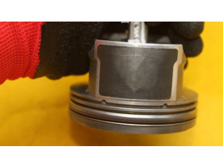 Поршень с шатуном Volkswagen Golf VI