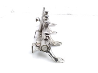 Топливная рампа 06J133317G Audi A3 S3 8P