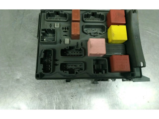 Pojistková skříňka 8200447435A Renault Espace IV 2002