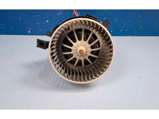 Вентилятор печки 8EW351040261 Audi Q5 SQ5