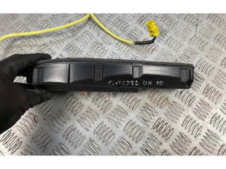 Подушка безопасности в сиденье Subaru Outback