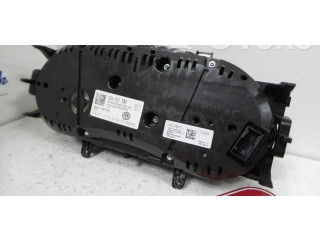 Přístrojová deska Volkswagen T-Roc 2017 2GA920741