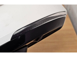 Зеркало электрическое Volvo S60 2018 - года