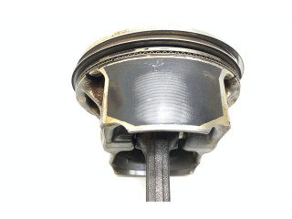 Поршень с шатуном EHB 68088072AF Jeep Cherokee