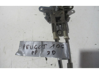 Zpětné zrcátko Peugeot 106 1992