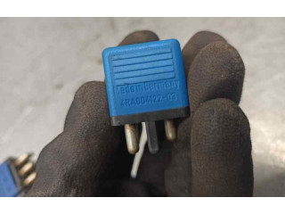 Pojistková skříňka 0015429919, 4RA00412203 Mercedes-Benz C W202 1994