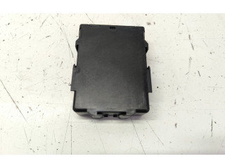 Блок управления коробкой передач 8953576010 Toyota Prius (XW30)