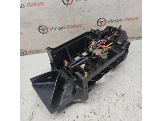 Блок предохранителей 1S0973374B   Skoda Citigo    