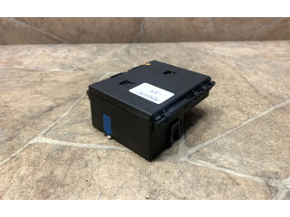 Блок предохранителей A2305450101 Mercedes-Benz SL R230