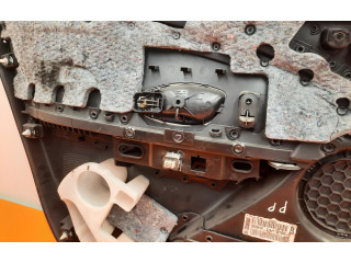 Подушка безопасности в сиденье Alpine C2