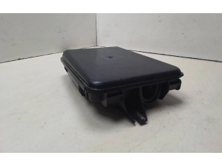 Блок предохранителей Skoda Superb B5 (3U)