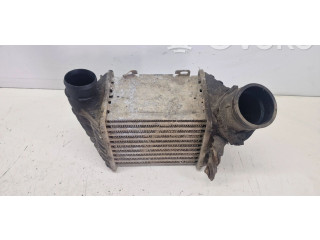 Интеркулер  1H0146805   Volkswagen Golf III 