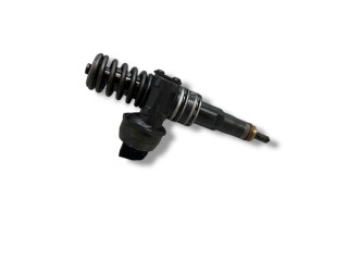 Vstřikovač 0414720232, 038130073br Volkswagen Caddy BST