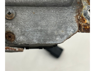 Моторчик стеклоочистителя 0390206217, 0390206217    Volvo S80