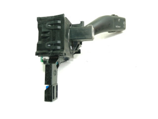 Ручка стеклоочистителей 1K0953519A Volkswagen Golf SportWagen