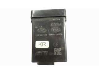 Блок управления 958001W200 KIA Rio