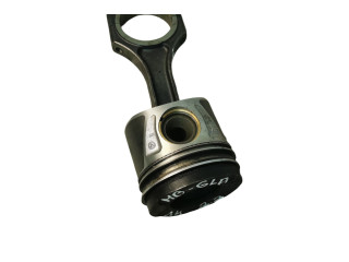 Píst 141631817, 65100 Mercedes-Benz GLA W156