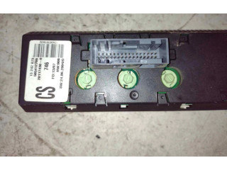 Дисплей    13242079   Opel Meriva B