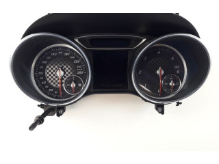 Панель приборов    Mercedes-Benz A W176       