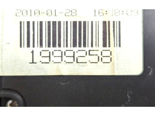 Дисплей    1999258   Volvo V70