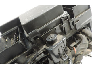 Pojistková skříňka F2GT-14A067-MF Ford Edge II 2015