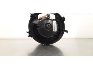 Вентилятор печки 5Q1819021F Audi Q2 -