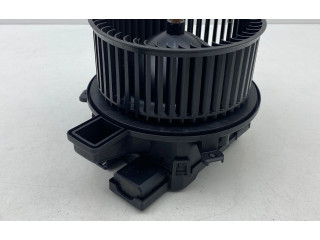 Вентилятор печки 4M1820021B Audi Q5 SQ5