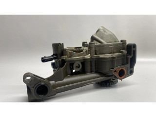 Масляный насос  M 133.980 A1331800201, R2701810501  Mercedes-Benz GLA W156 2.0