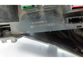 Блок предохранителей  MB100200B   Subaru B9 Tribeca    