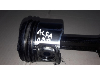 Píst Alfa Romeo 156 pro naftový motor 1.9