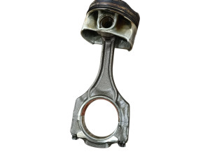 Píst 7646892 BMW 7 G11 G12 N63R