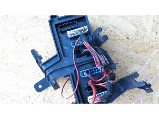 Блок предохранителей A1645403072, YAP29291 Mercedes-Benz R W251