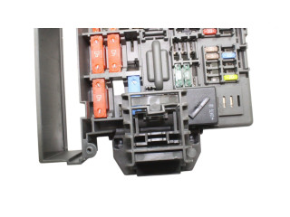 Блок предохранителей 9154971 BMW Z4 E89