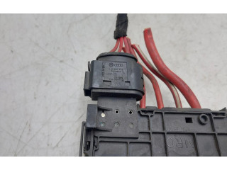 Блок предохранителей 1J0937773 Skoda Superb B5 (3U)